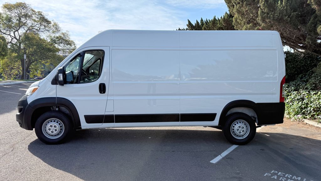 Used 2025 Ram ProMaster 2500 High Roof 3D Cargo Van