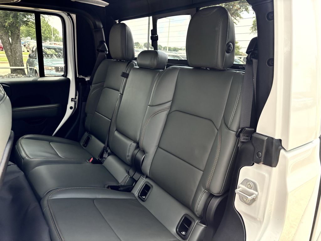 car-gallery-23