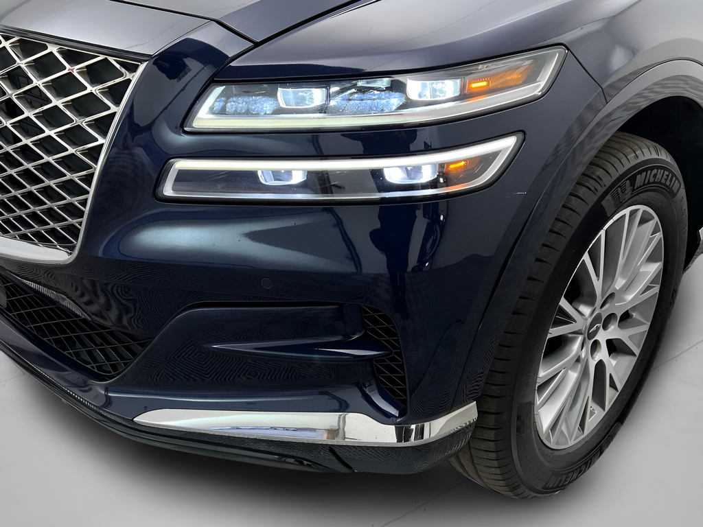 View vehicle photo 7