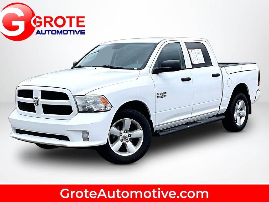 Bright White Clearcoat 2015 RAM 1500 Pickup Truck Four-Wheel Drive 8-Speed Automatic