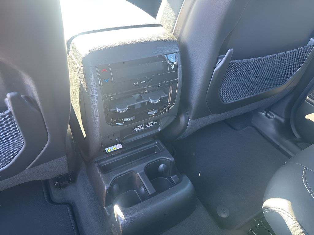 New Car 2025 Jeep Grand Cherokee L  For Sale Under $50,000 In Austin, Texas