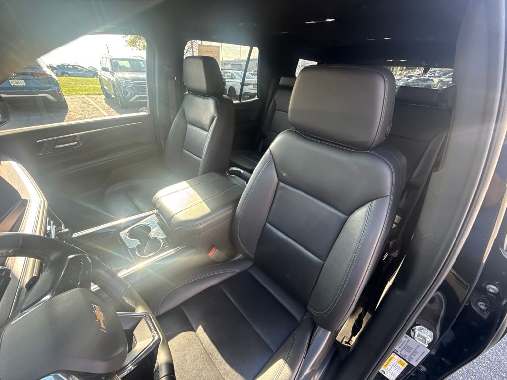 2025 Chevrolet Tahoe LT Black at Grove City Ford