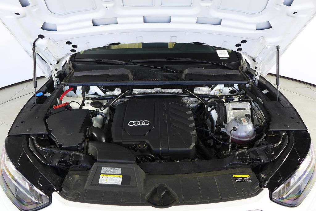 Thumbnail: 2023 Audi Q5 - 6