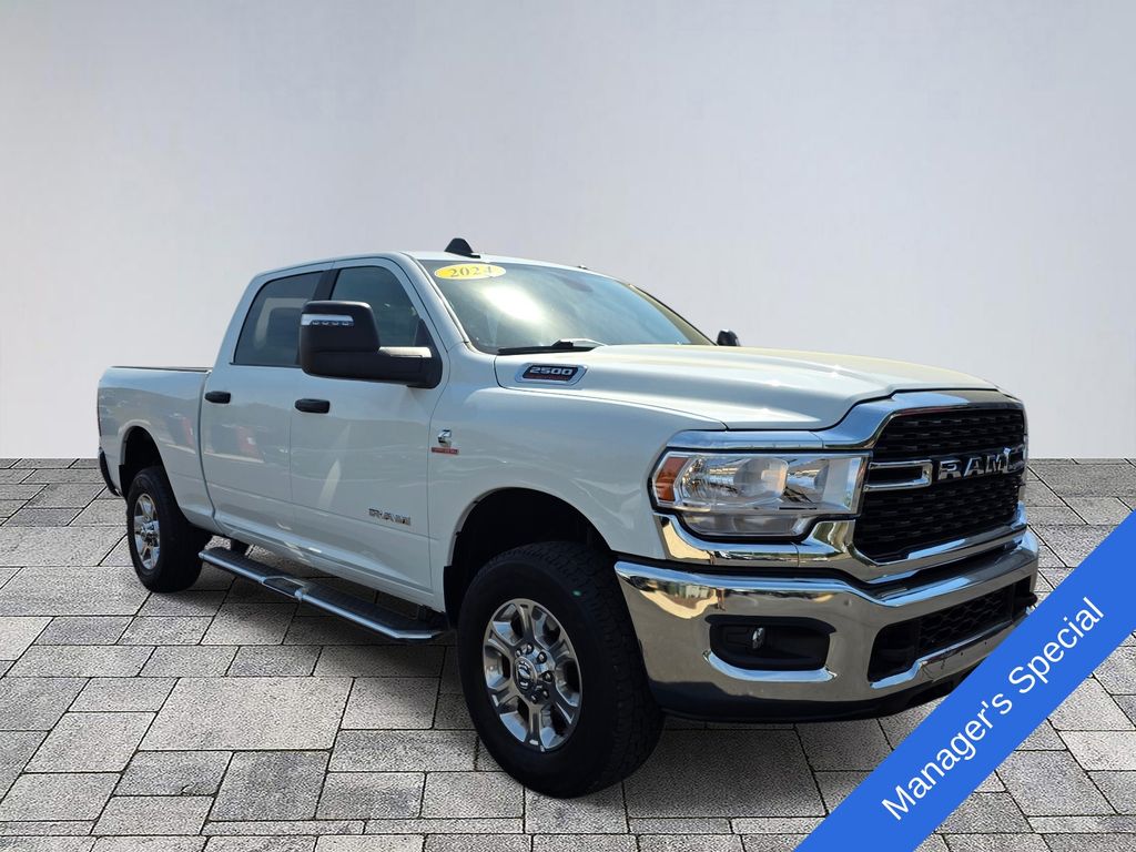 2024 RAM 2500 Big Horn Crew Cab 4WD