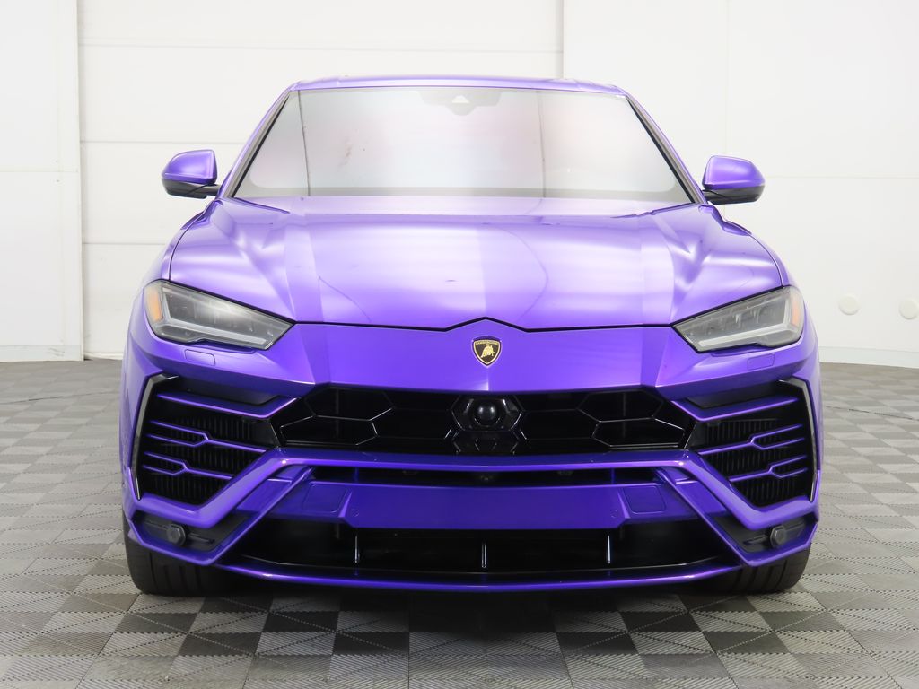 Thumbnail: 2022 Lamborghini Urus - 2