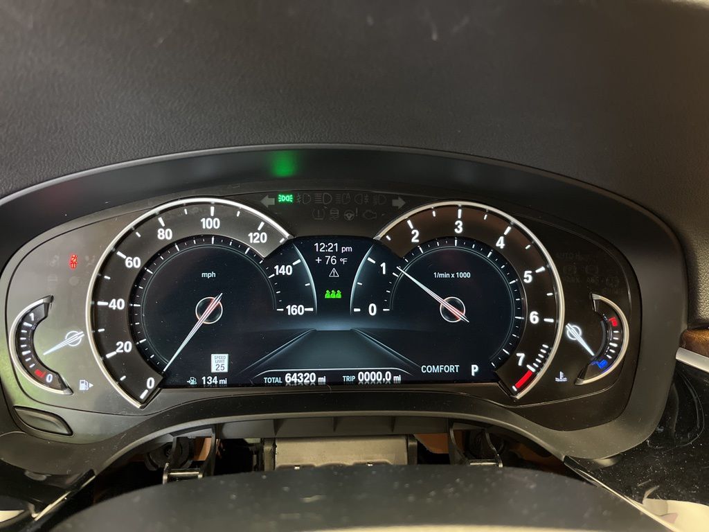 Thumbnail: 2019 BMW 5 Series - 16
