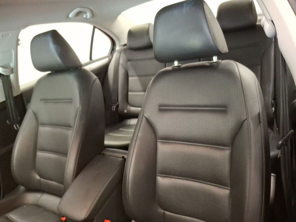 Used 2013 Volkswagen Jetta Sedan