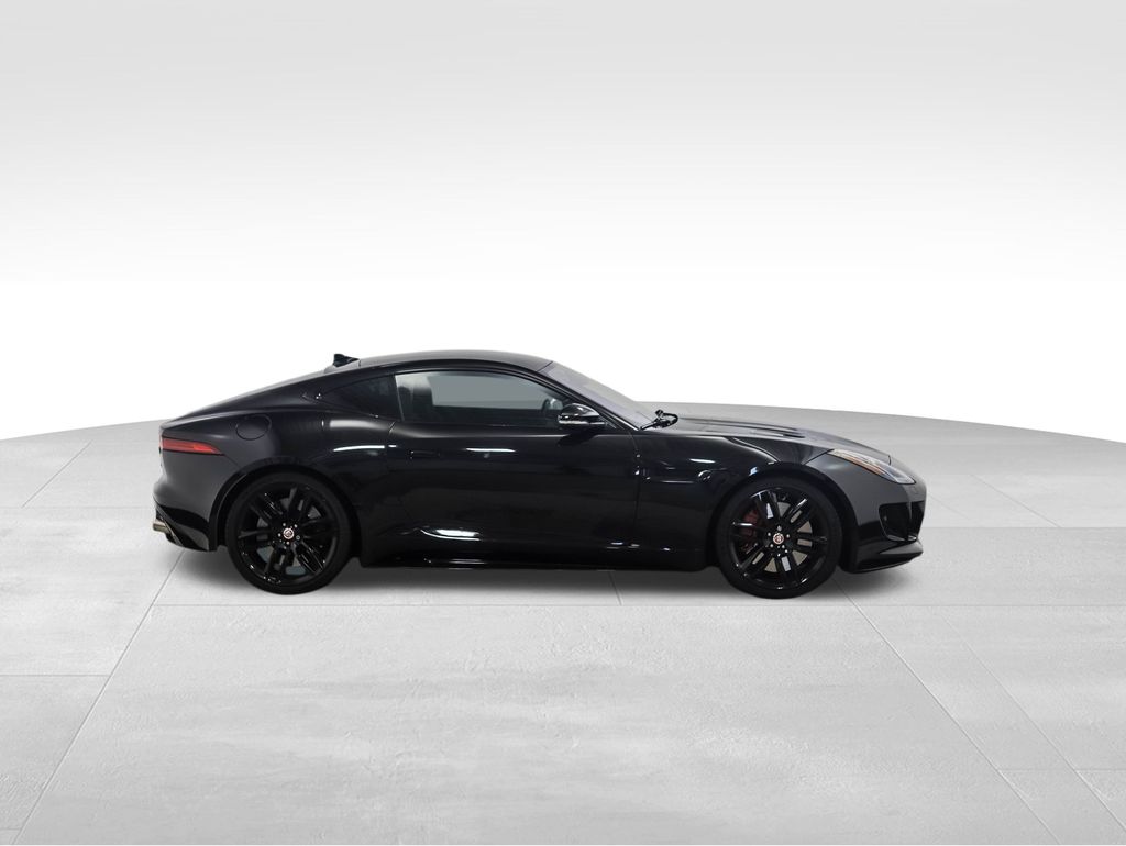 Thumbnail: 2017 Jaguar F-Type - 6