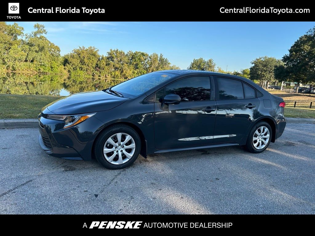 Thumbnail: 2025 Toyota Corolla - 1