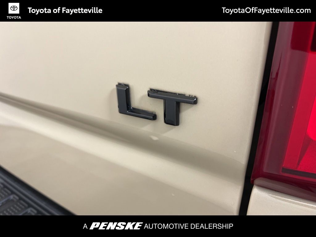 Thumbnail: 2022 Chevrolet Silverado 1500 - 12