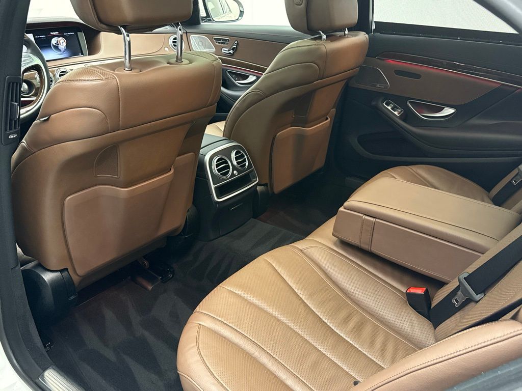 Thumbnail: 2016 Mercedes-Benz S-Class - 24