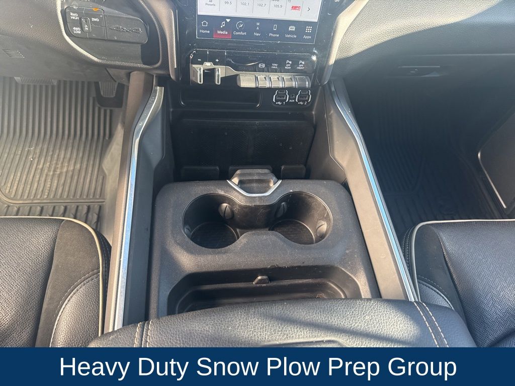 2022 Ram 2500 Laramie Crew Cab 4x4 6'4" Box