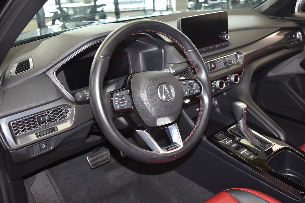 Thumbnail: 2023 Acura Integra - 13