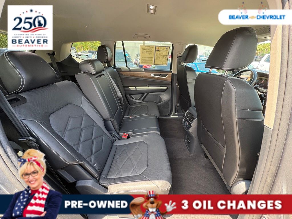 Used 2025 Volkswagen Atlas SUV