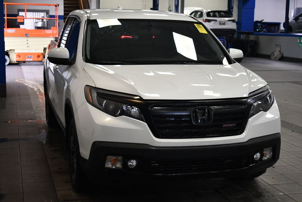 Thumbnail: 2019 Honda Ridgeline - 3