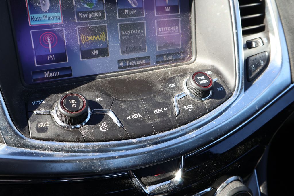 Thumbnail: 2016 Chevrolet  - 26