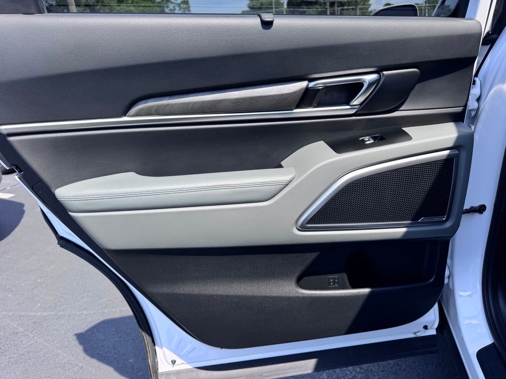 KiaTelluride32