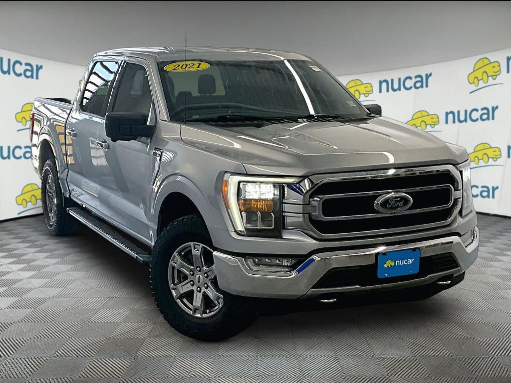 Silver Metallic 2021 Ford F-150 XLT SuperCrew 4WD Pickup Truck Four-Wheel Drive Automatic