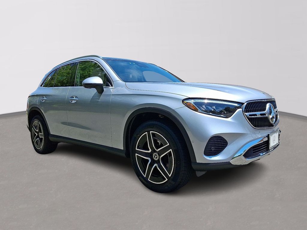 Thumbnail: 2026 Mercedes-Benz GLC - 3