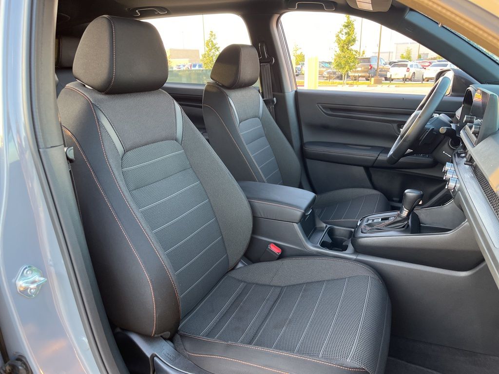 2023 Honda CR-V Sport 23