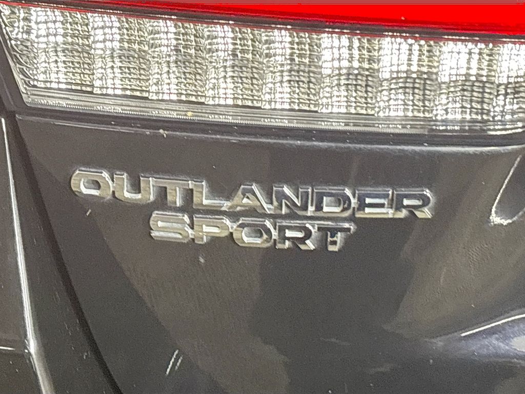 2024 Mitsubishi Outlander Sport 2.0 ES