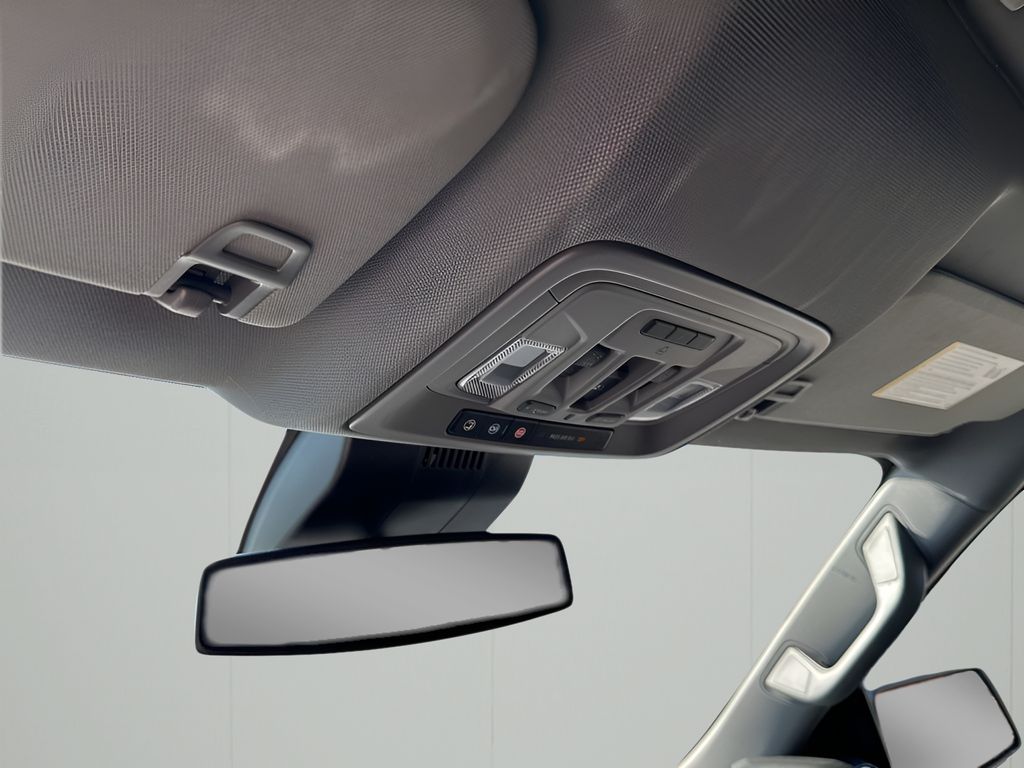 New 2026 White GMC SLT image 37