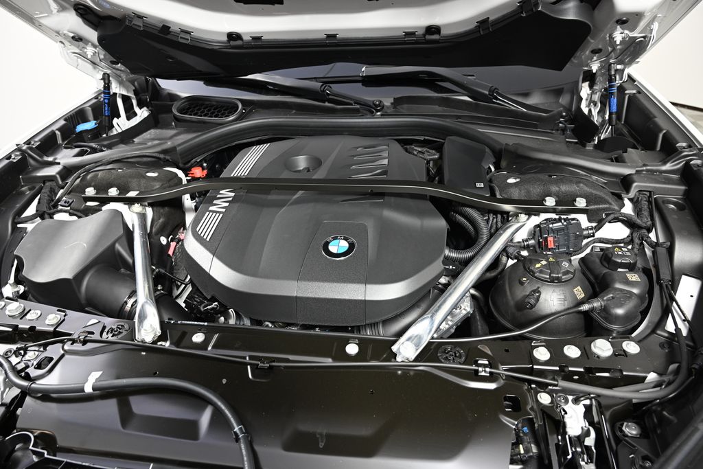 Thumbnail: 2026 BMW 7 Series - 27