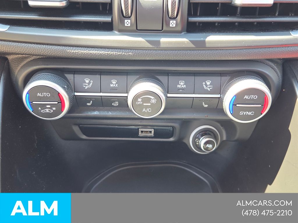 Used 2024 Gray Alfa Romeo Ti image 23