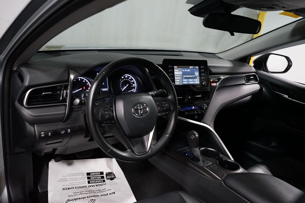 Thumbnail: 2023 Toyota Camry - 11