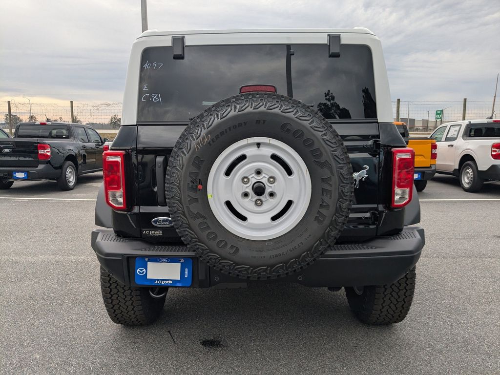 2025 Ford Bronco Heritage Edition