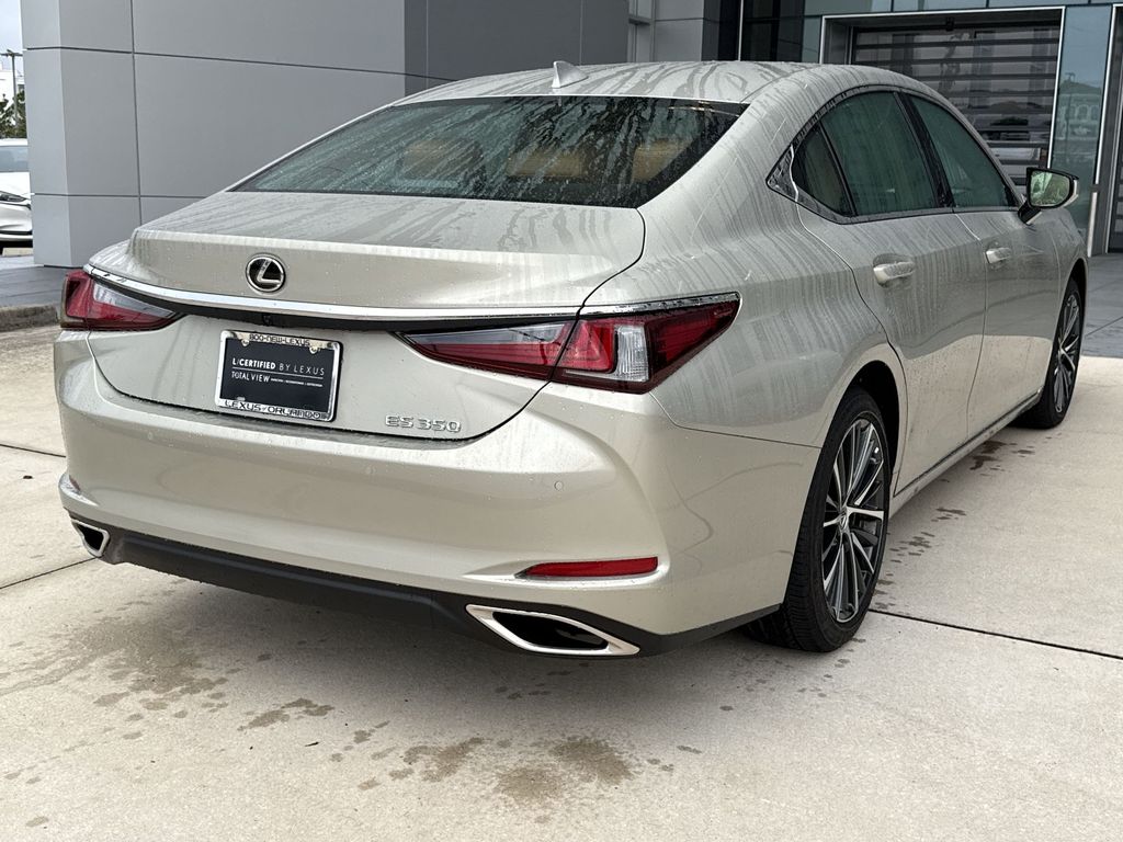 Thumbnail: 2025 Lexus ES - 11