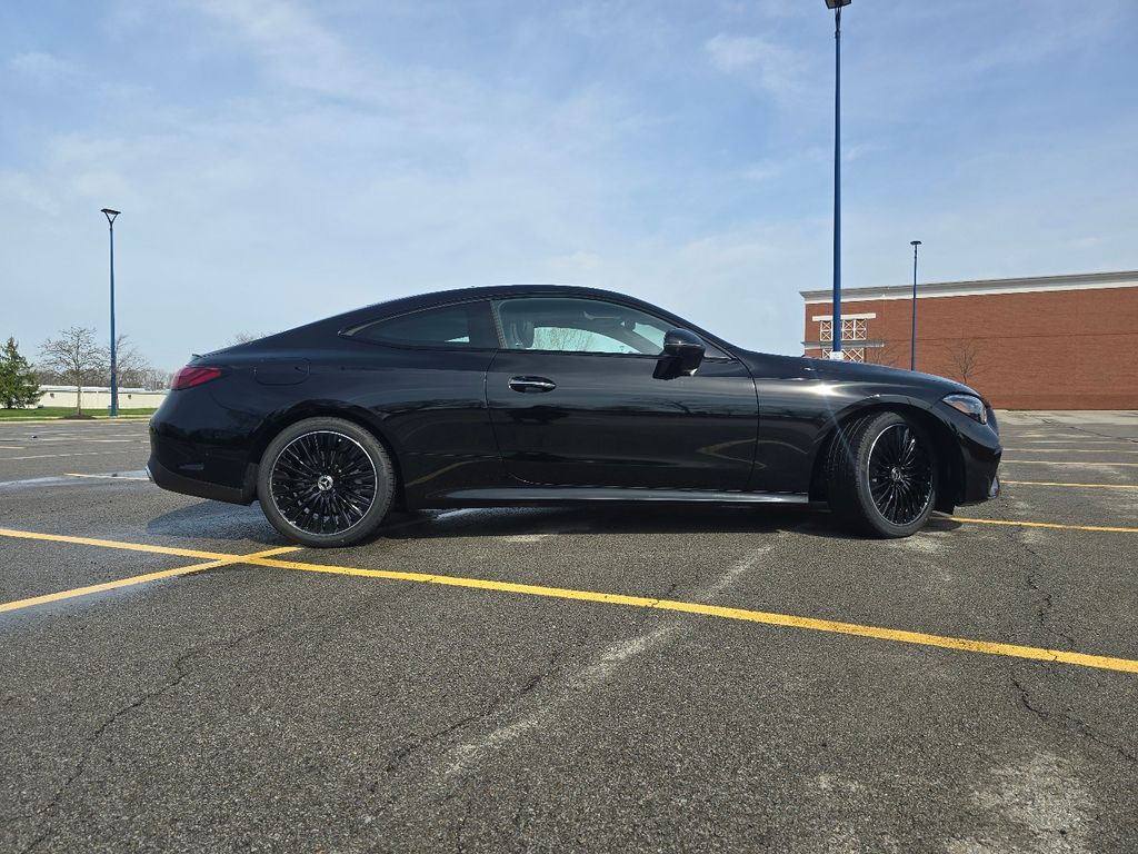 New 2026 Black Mercedes-Benz CLE 450 image 18