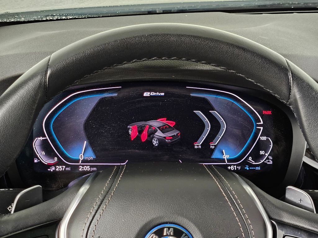 Thumbnail: 2023 BMW 5 Series - 28