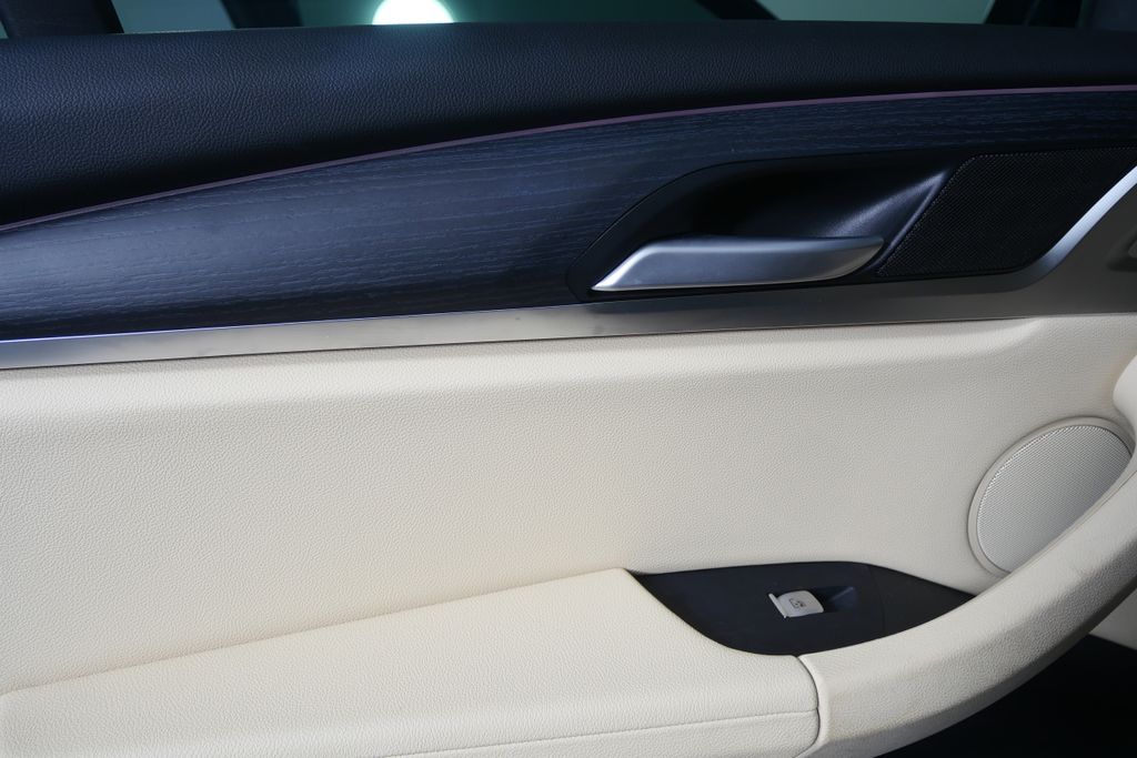 Thumbnail: 2024 BMW X3 - 13