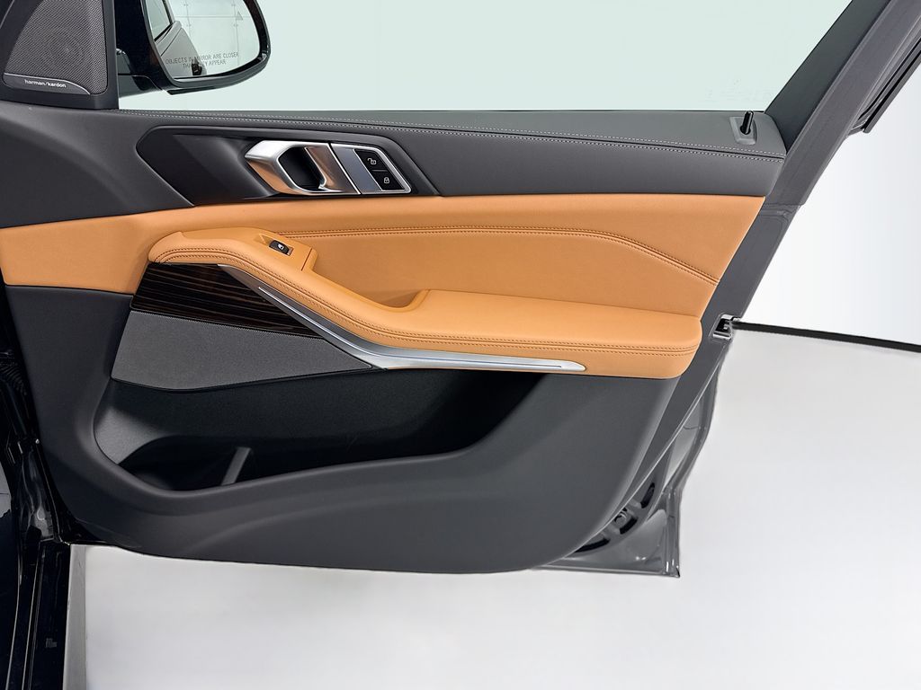 Thumbnail: 2026 BMW X5 - 24