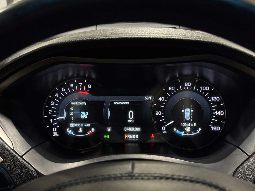 Used 2019 Ingot Silver Metallic Lincoln Reserve image 21