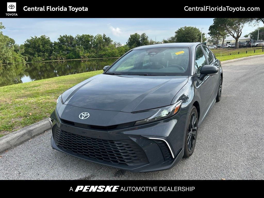 2025 Toyota Camry SE -
                  Orlando, FL