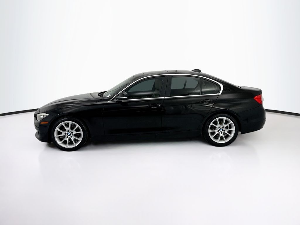 Thumbnail: 2015 BMW 3 Series - 8