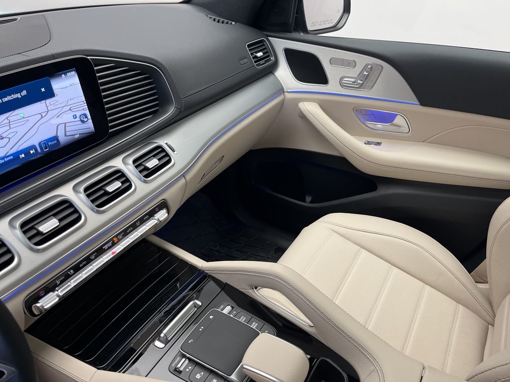 Thumbnail: 2026 Mercedes-Benz GLE - 21