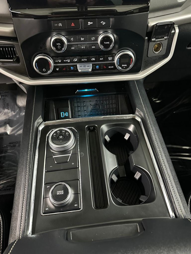 used 2024 Ford Expedition Max car, priced at $37,885