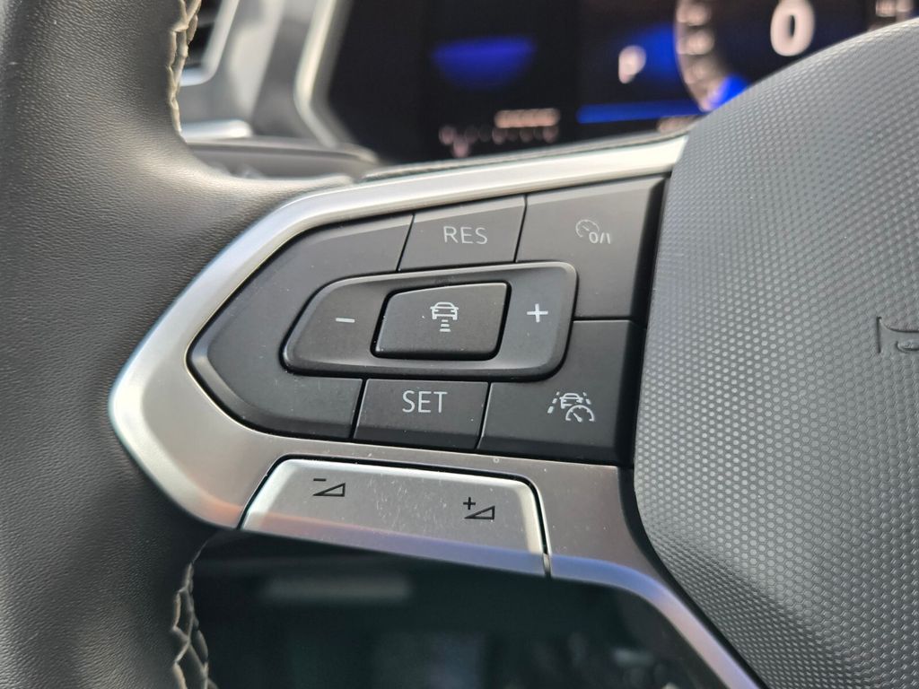 2023 Volkswagen Tiguan - $19,105