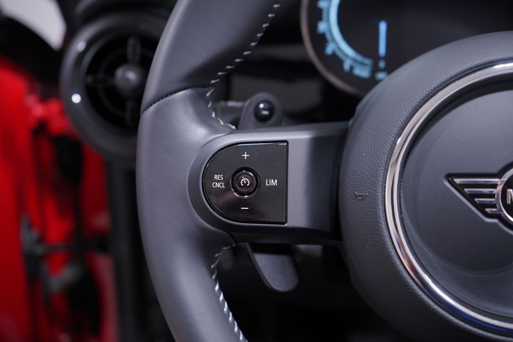 Thumbnail: 2023 MINI Cooper - 19