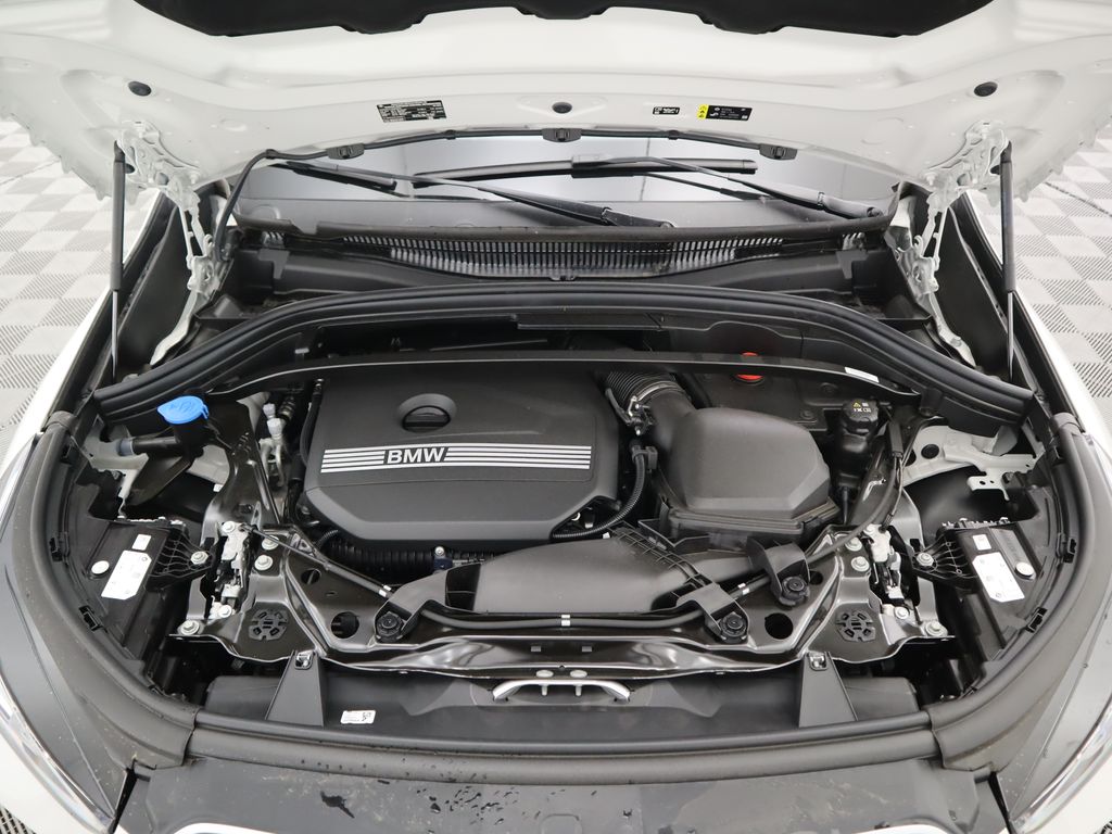 Thumbnail: 2025 BMW X1 - 30