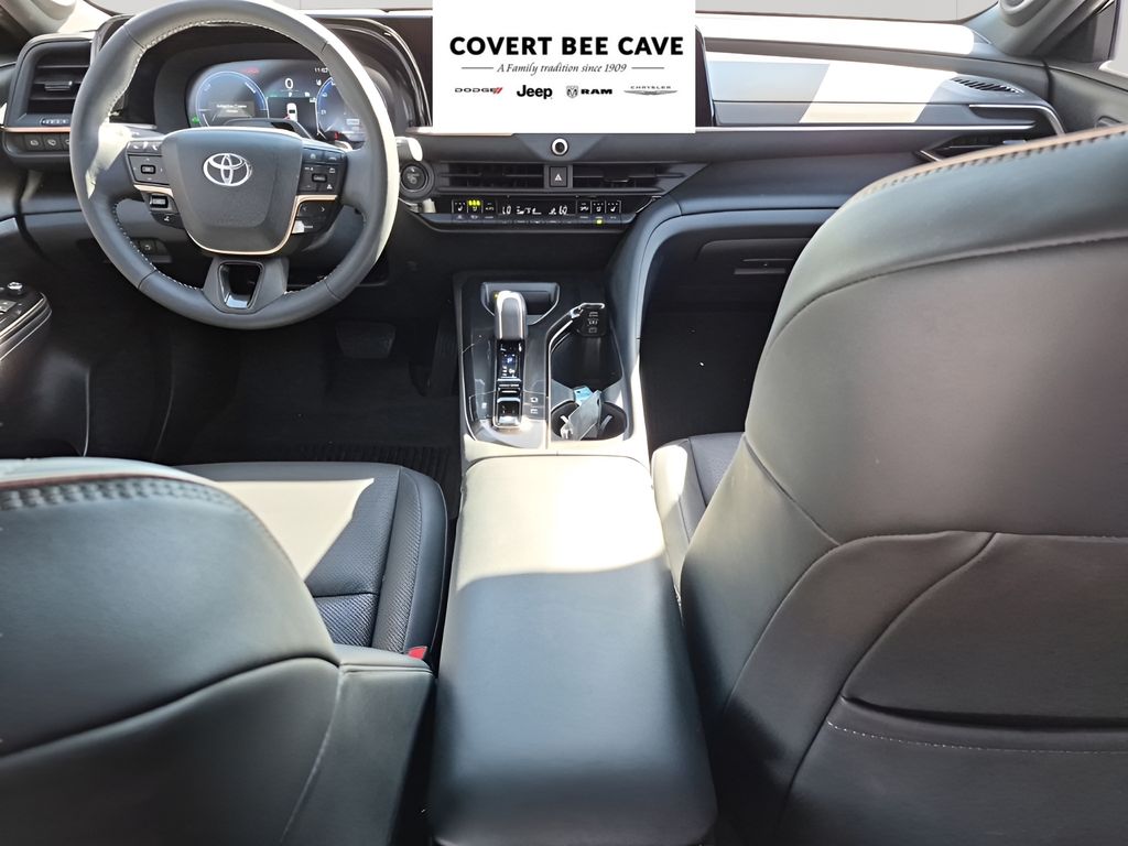 Used Car 2025 Toyota Crown Signia  Limited For Sale Under $40,000 In Austin, Texas