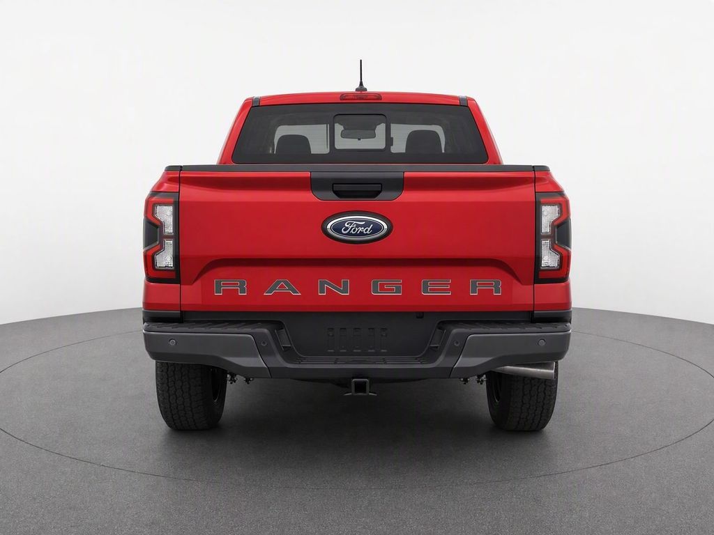 Used 2025 Red Ford XLT image 6