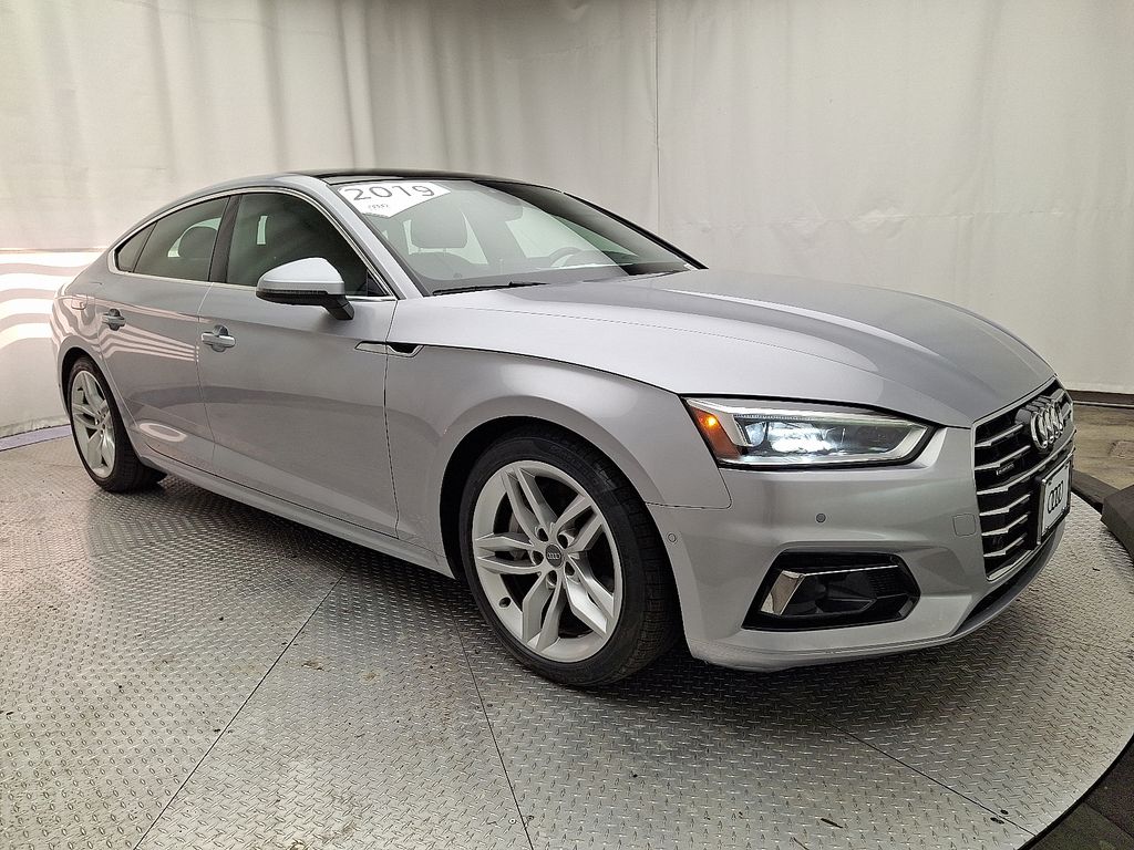 Thumbnail: 2019 Audi A5 - 3