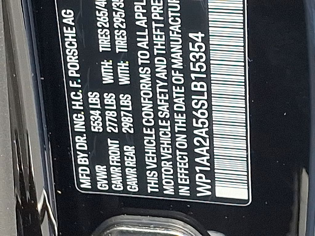 Thumbnail: 2025 Porsche Macan - 26