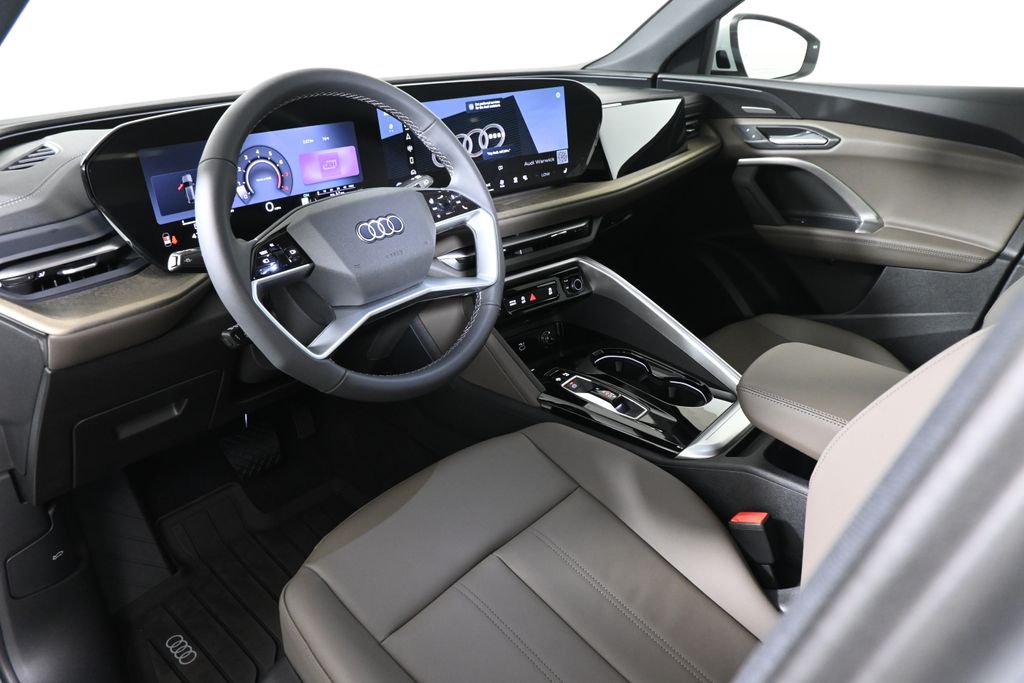 Thumbnail: 2026 Audi Q5 - 4