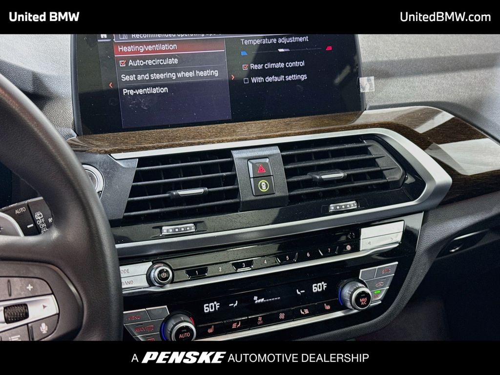 Thumbnail: 2021 BMW X3 - 11