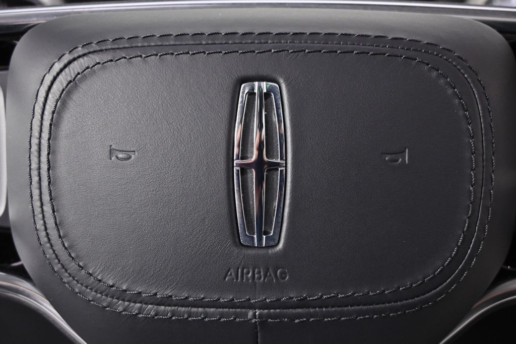 New 2026 White Lincoln Reserve image 36